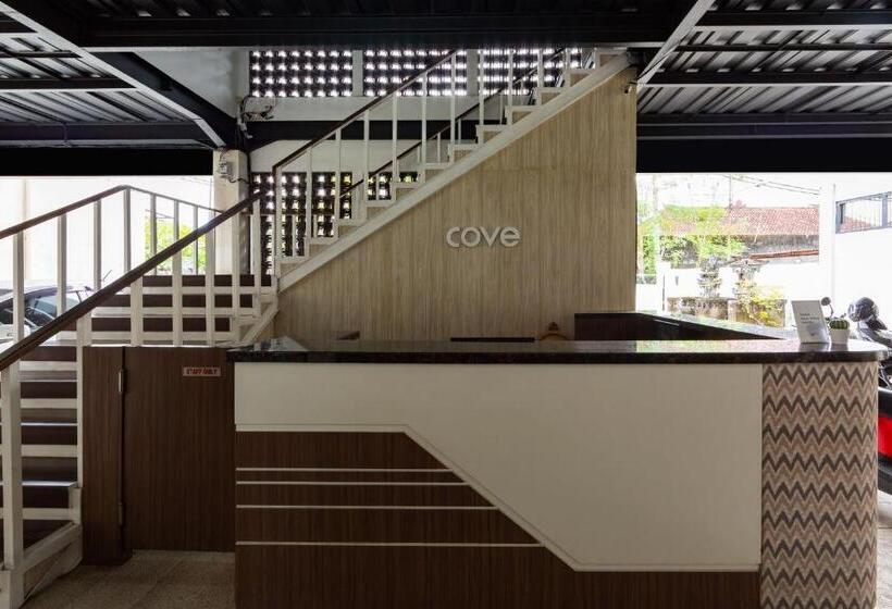 Отель Cove Matahari Senja