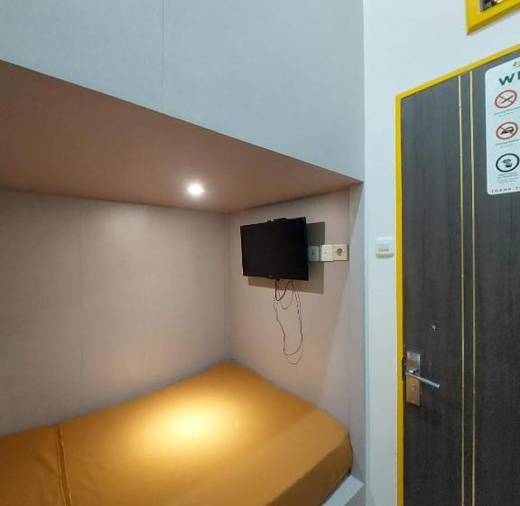 فنادق الكبسولة Autumn Living