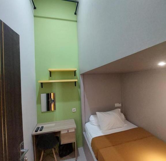 فنادق الكبسولة Autumn Living