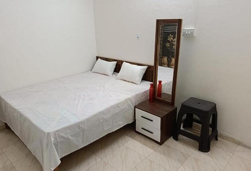 Hotel Daulatabad Guest House