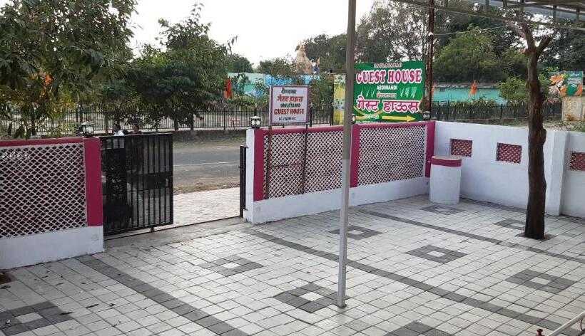 בית מלון כפרי Daulatabad Guest House
