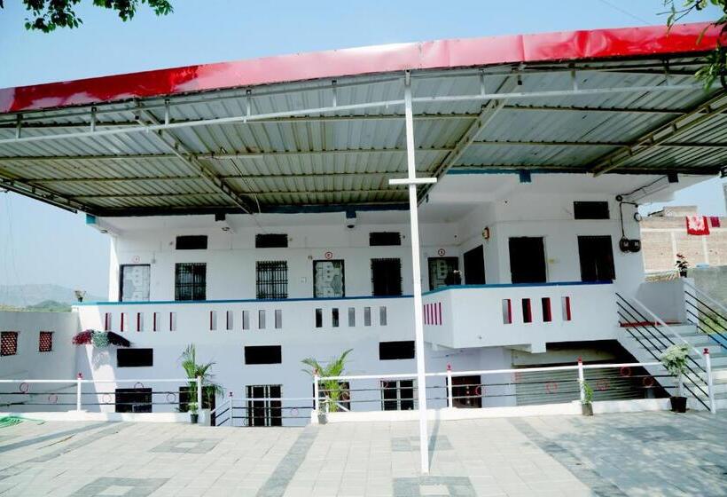 בית מלון כפרי Daulatabad Guest House