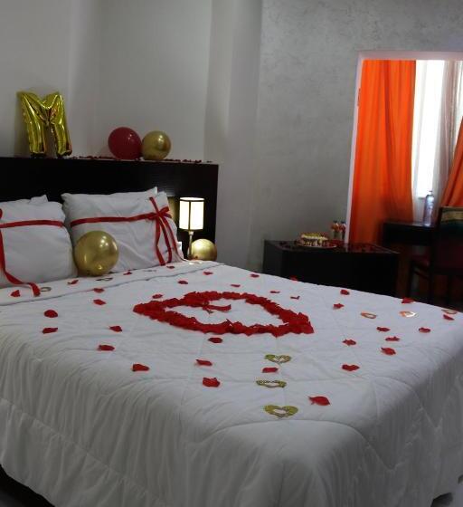 هتل De La Vallée