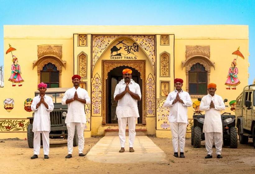 בית מלון כפרי Desert Trails Khuri