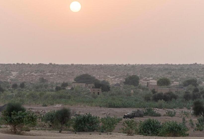 בית מלון כפרי Desert Trails Khuri