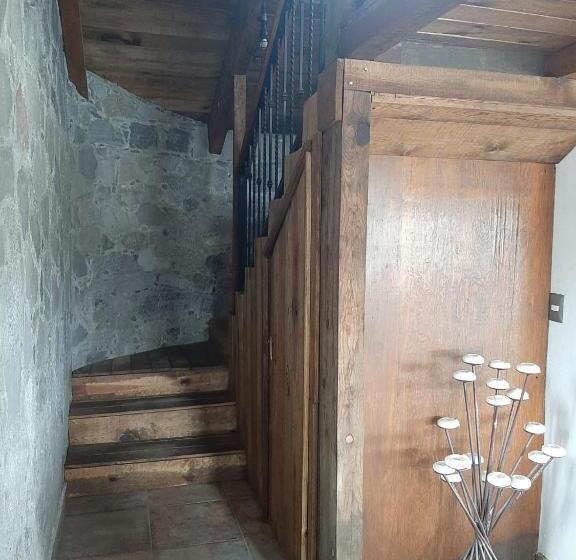 בית מלון כפרי Essencia Casa De Piedra