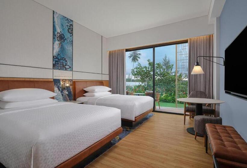בית מלון כפרי Four Points By Sheraton Bintan, Lagoi Bay