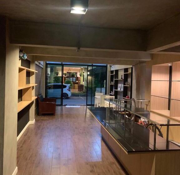 בית מלון כפרי Happy By Jan Guesthouse