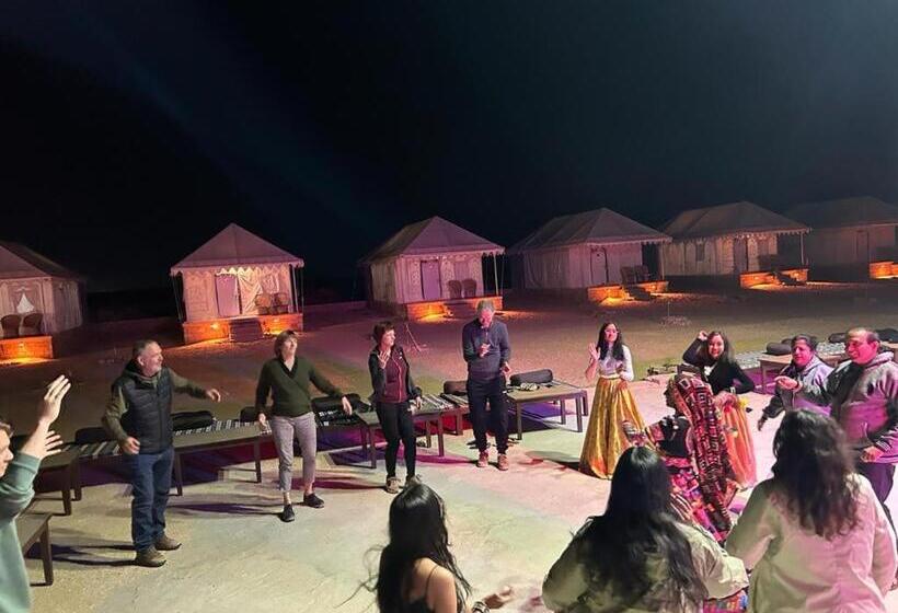فندق The Heritage Haveli Desert Camp