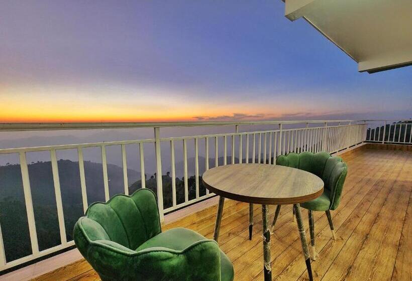 호텔 Him Hilton Luxury