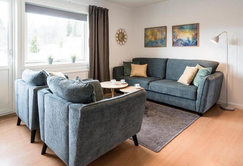 Отель Hållandsgården