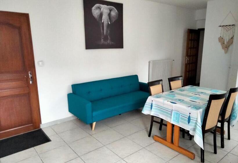 Отель Le Village Du Parc