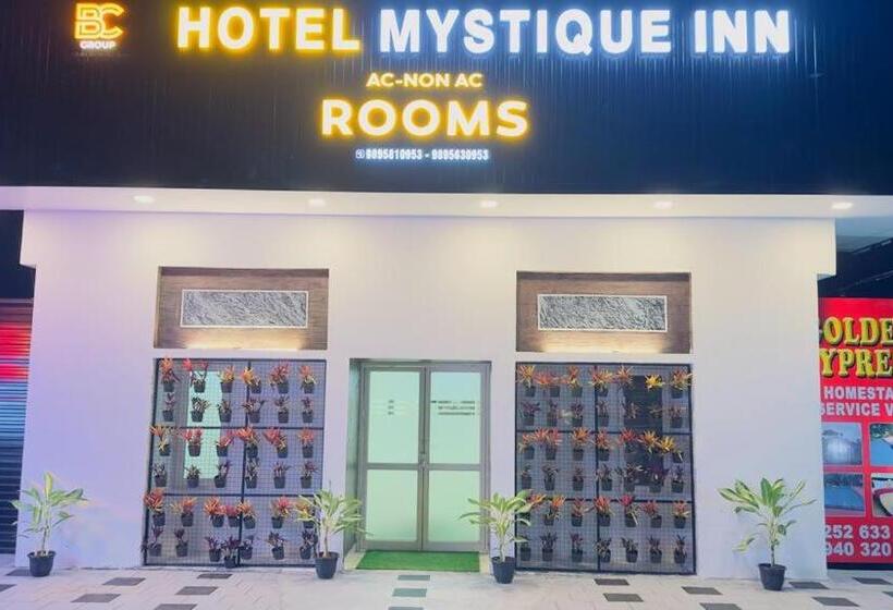 ホテル Mystique Inn Wayanad