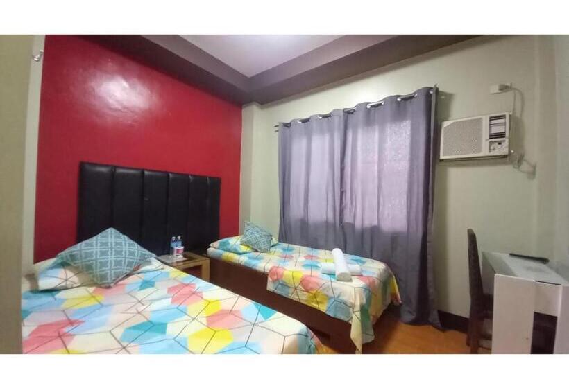 هتل Oyo 1037 Lendes Tourist Inn Main