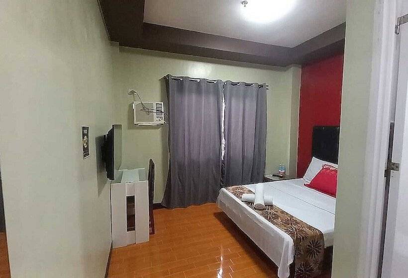 هتل Oyo 1037 Lendes Tourist Inn Main