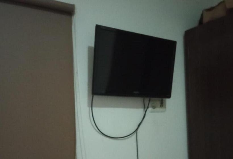 酒店 Oyo 93457 White House Syariah