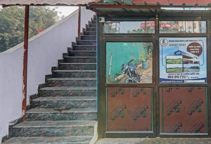 ホテル Oyo Flagship Prayag Bhagirathi