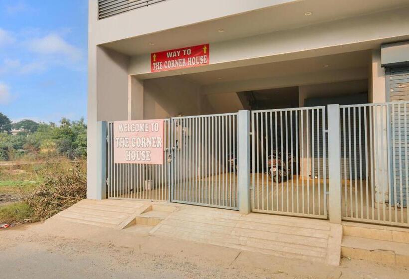 Hotel O The Corner House