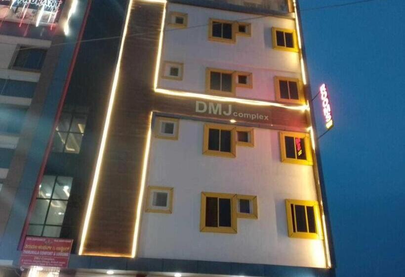 בית מלון כפרי Oyo Thirumala Comfort & Lodging