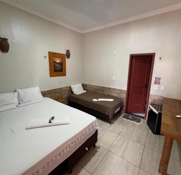 Отель Pousada Das Canoas