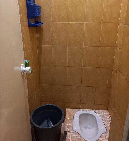 ホテル Spot On 93431 Pondok Sugie Syariah