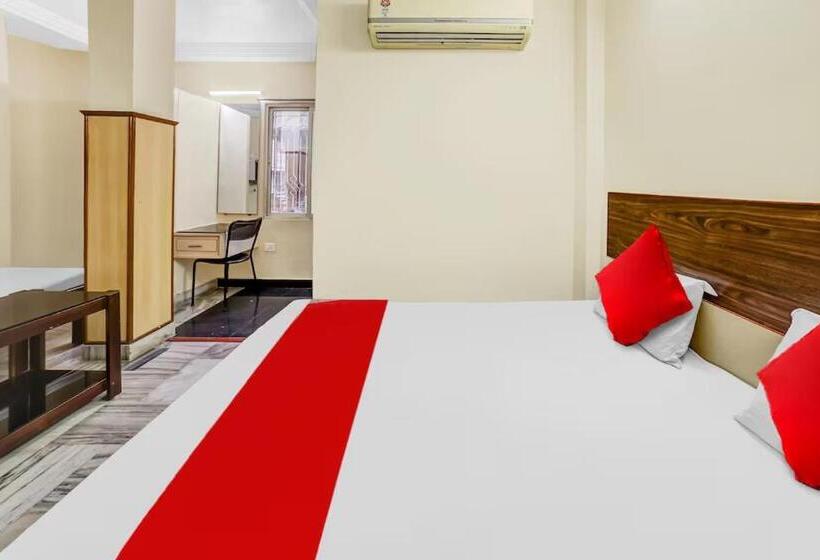 호텔 Sri Uma International