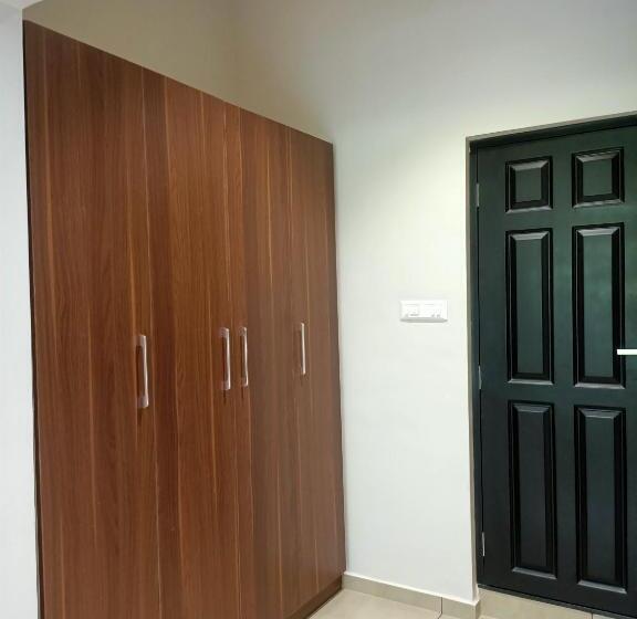 בית מלון כפרי Stayberries Hornbill Villa Athirappilly