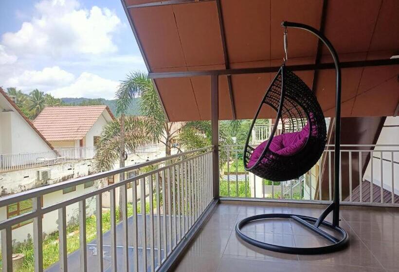 فندق Stayberries Hornbill Villa Athirappilly