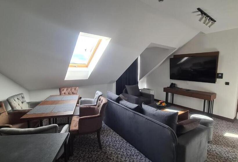 هتل Sunny Mountain Apartment   Zlatibor, Serbia   Spa & Wellness Center