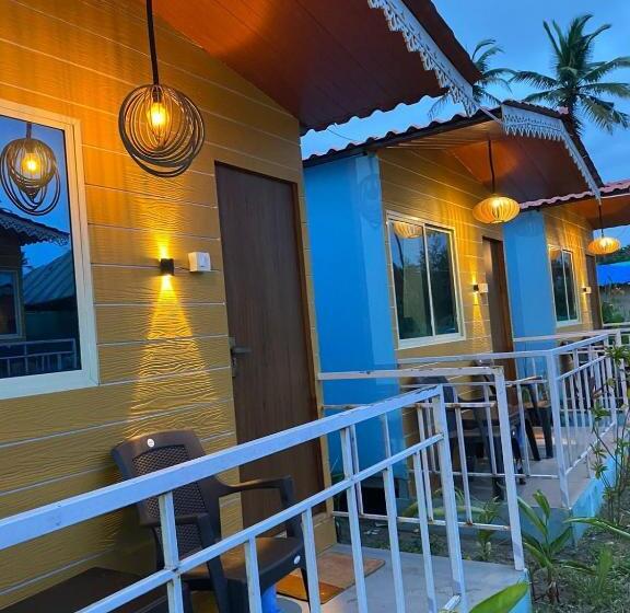 ホテル Sydney X Huts