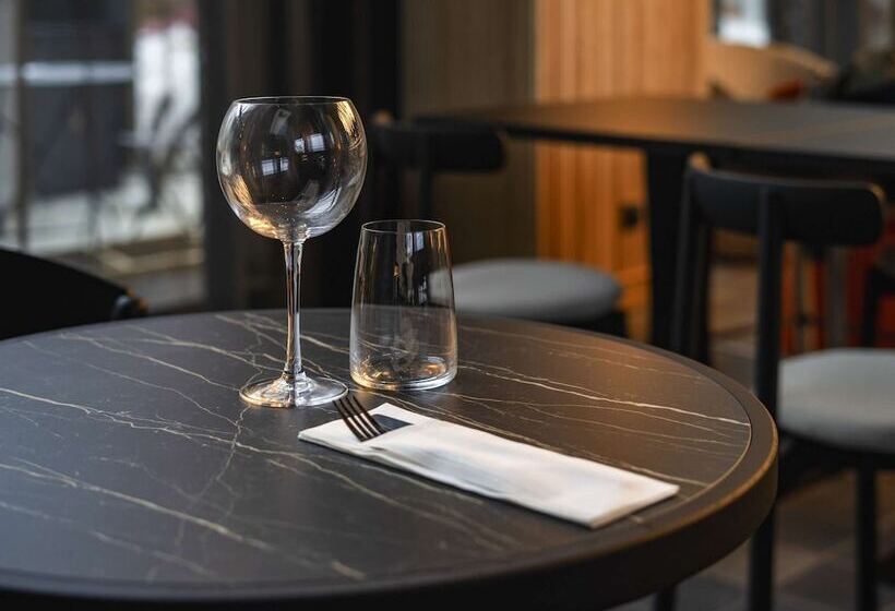 ホテル Tribe Milano Malpensa