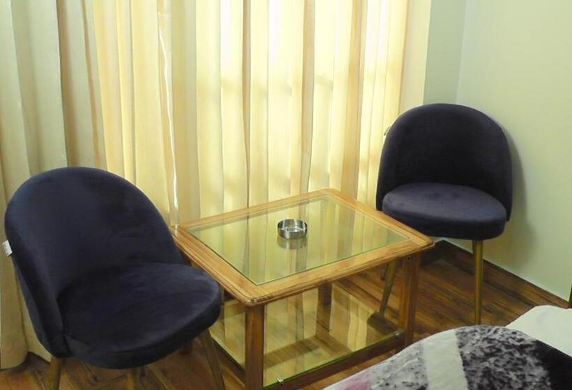 Отель Valley Royal In