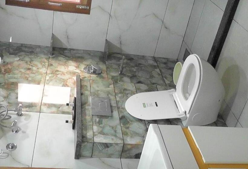 Отель Valley Royal In