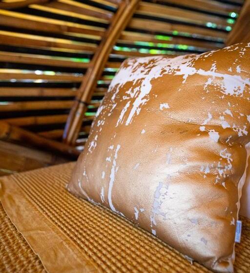 Jungle Gayborhood   Lgbtq Boutique Hotel And Retreat