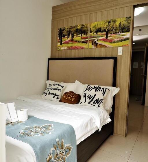 Mall Of Asia Shore Dynastel Staycation