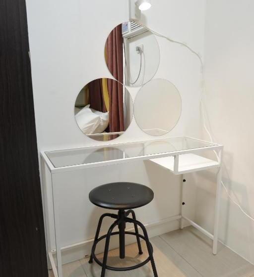 Mall Of Asia Shore Dynastel Staycation