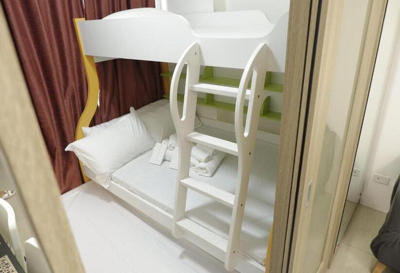 Mall Of Asia Shore Dynastel Staycation