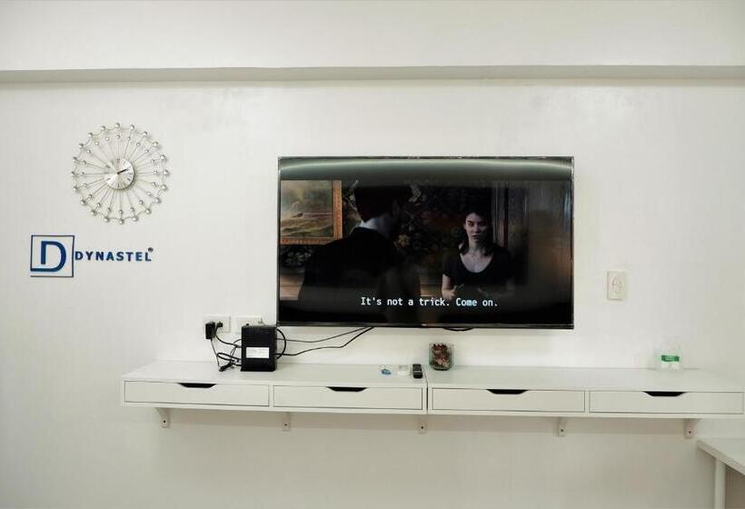 Mall Of Asia Shore Dynastel Staycation