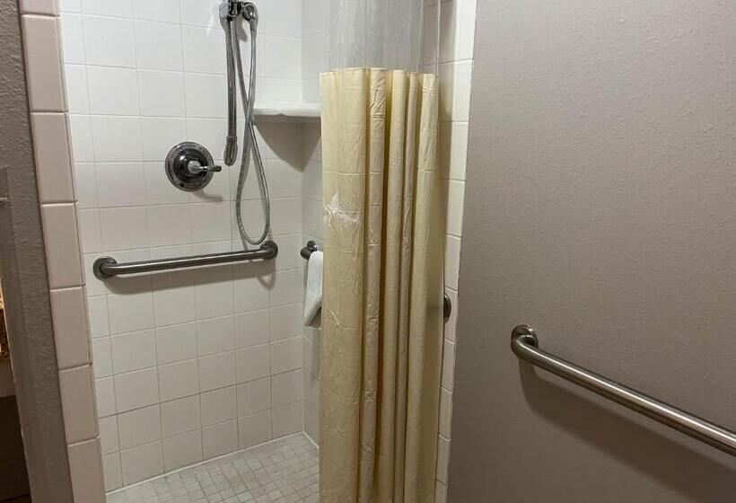 Motel 6 Junction, Tx Llano River