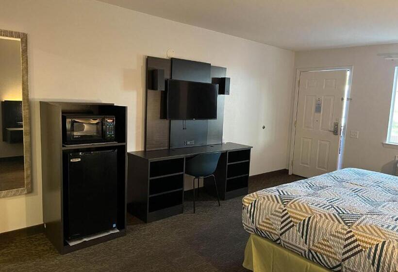 Motel 6 Junction, Tx Llano River