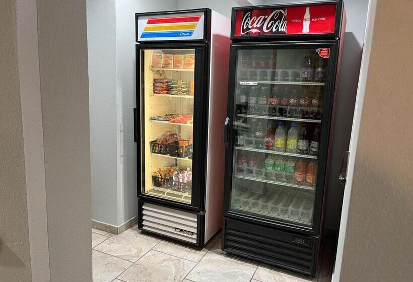 Motel 6 Junction, Tx Llano River