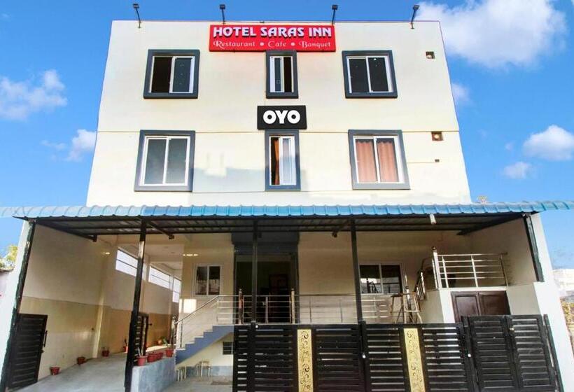Oyo 82094 Hotel Saras Inn