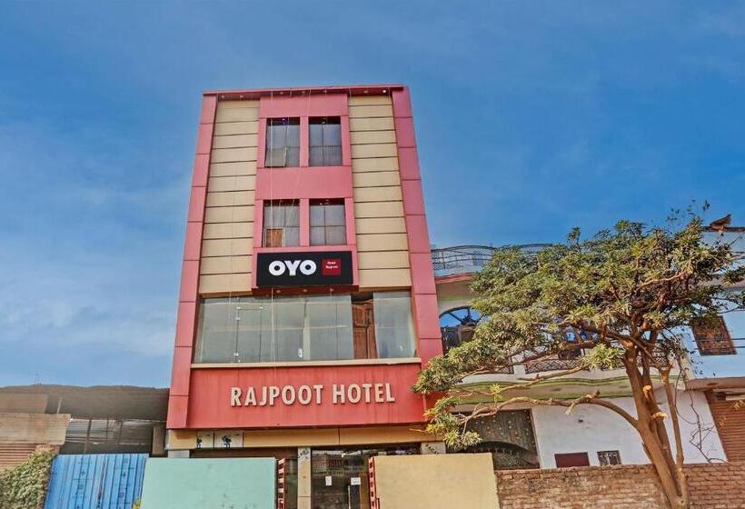 Oyo Flagship New Rajpoot Hotel Banquet
