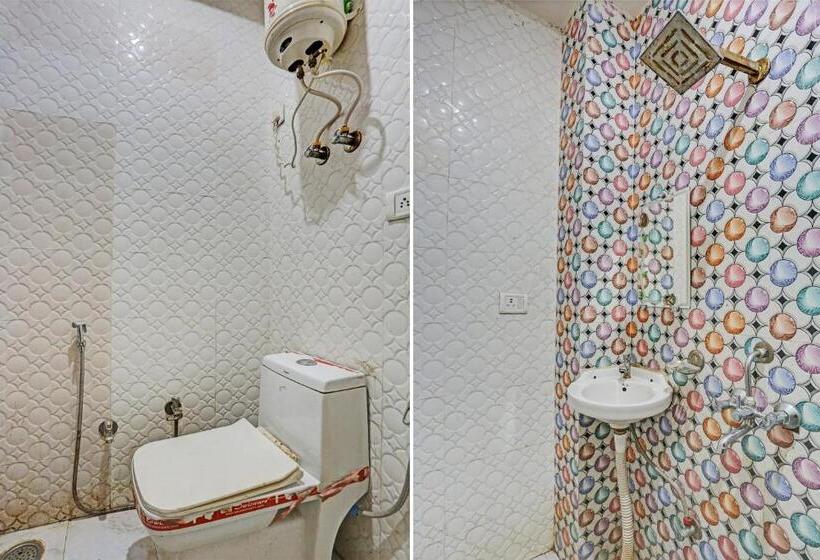 Oyo Flagship New Rajpoot Hotel Banquet