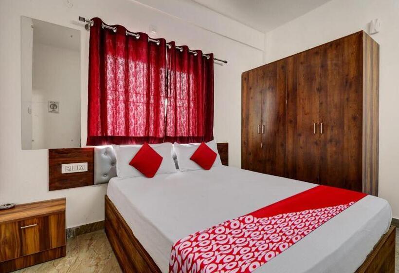 Oyo Hotel Aishwarya Comforts