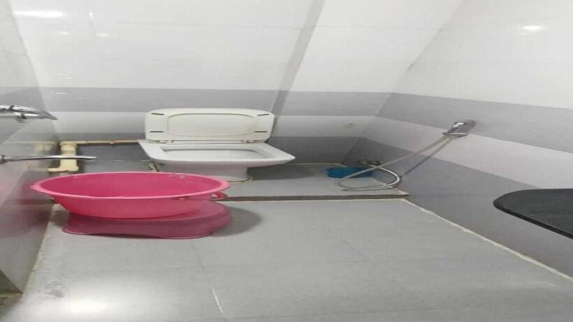 Oyo Hotel Raj Palace