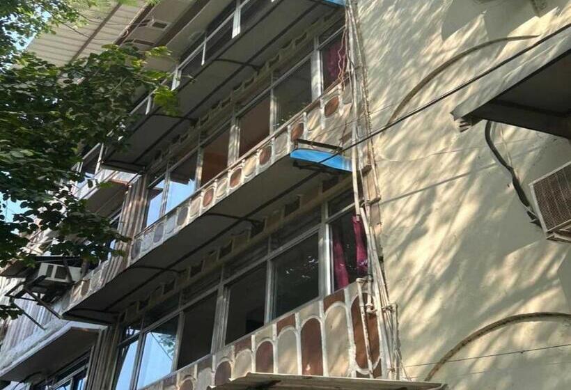 Oyo Hotel Raj Palace