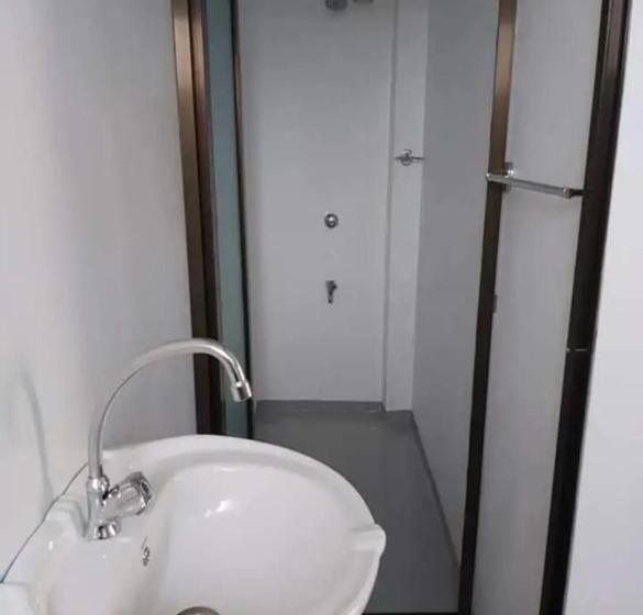 Пансион Barrett Accommodation Budget Rooms