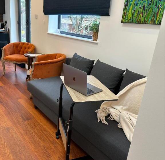 膳宿费 Bespoke Gallery Guesthouse