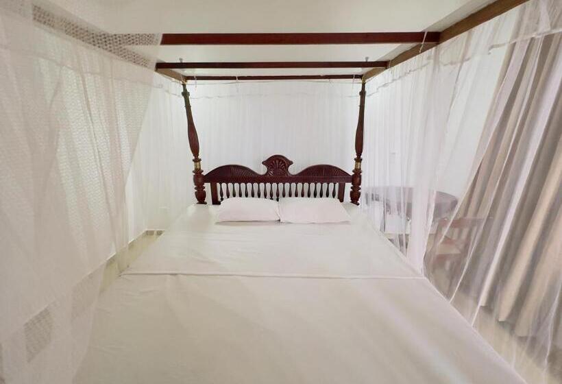 بنسيون Breeze Rest